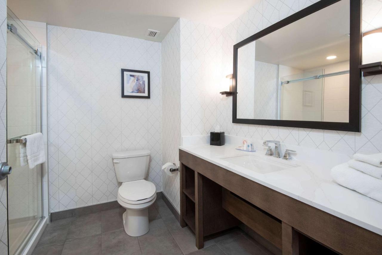 Comfort Inn & Suites Carleton Place Buitenkant foto